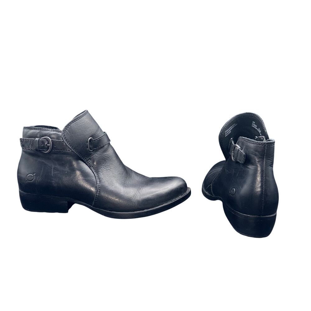 Born Black Leather Ankle Boots Women’s 8M Moto Buckle Side Zip Comfort